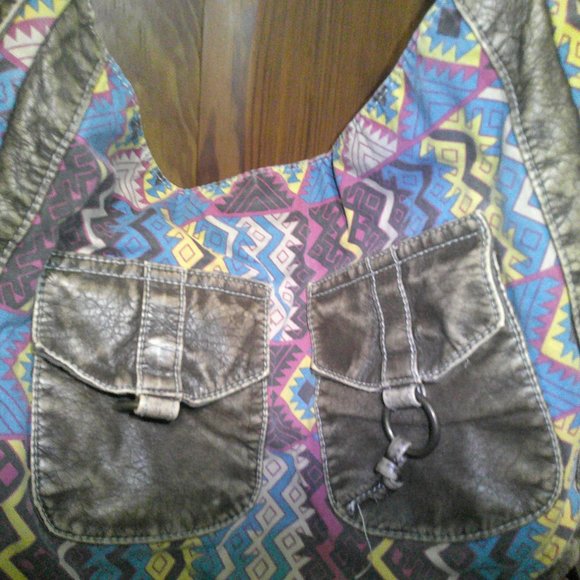 Native Design Purse - Picture 2 of 8